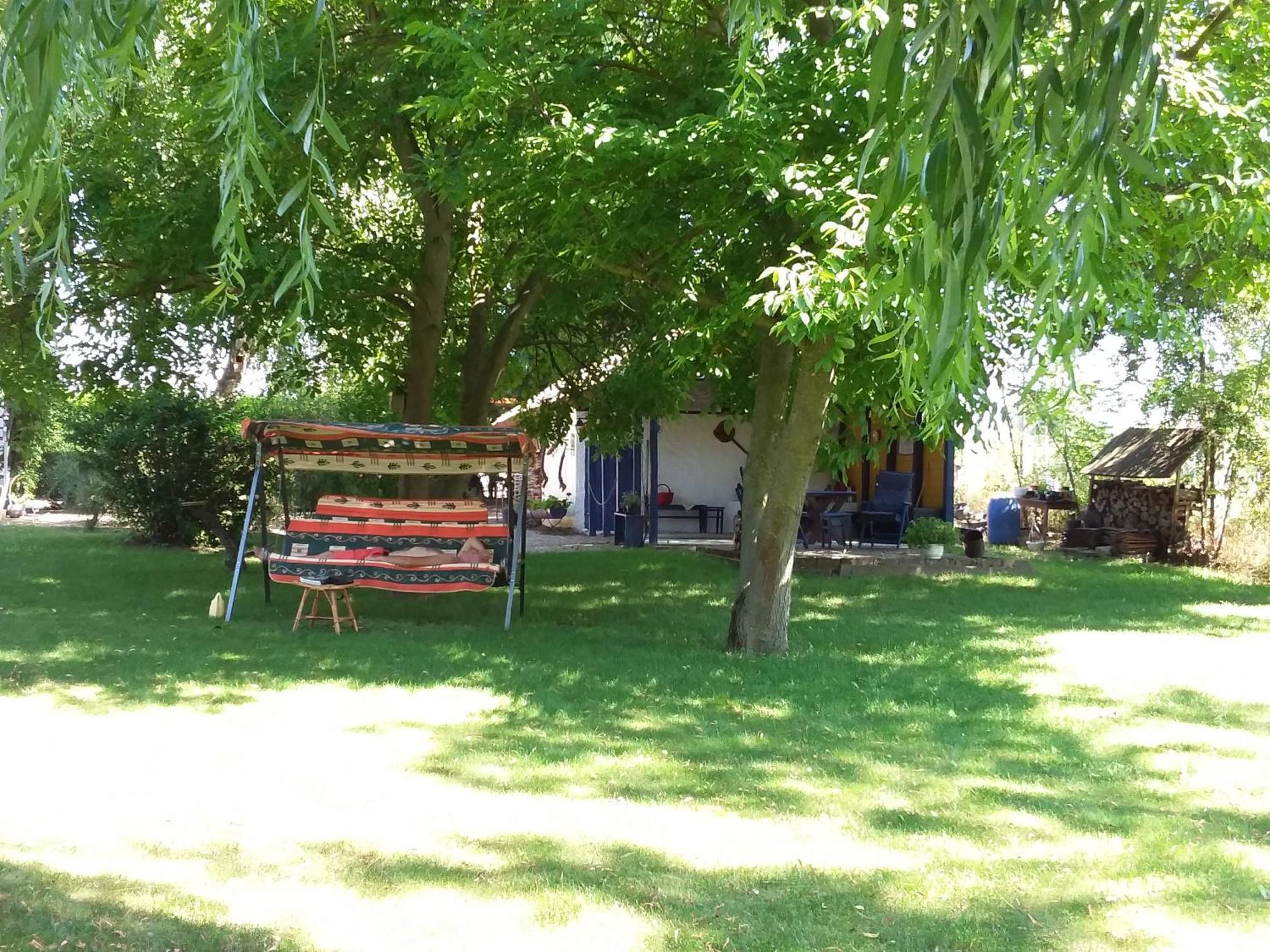 Herberg Tisza Tiszabábolna Esterno foto